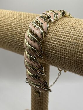 Coro Gold and Blush Linked Bracelet